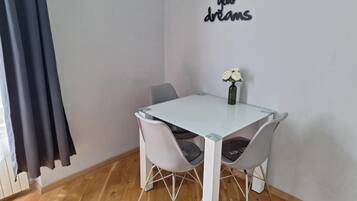 Suite Studio | Restauration