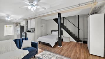 Studio | Interior