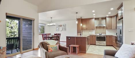 Townhome, 2 Bedrooms | Living area