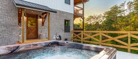 Cabin, 3 Bedrooms | Terrace/patio