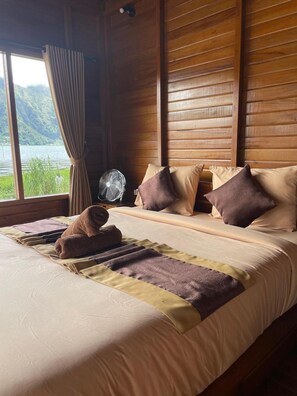 Superior Suite | Free WiFi - The Kintamani Villas Tepi Danau and Natural Hot Spring (Bangli)