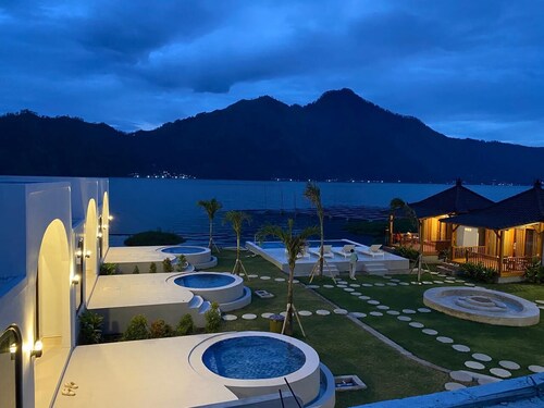 The Kintamani Villas Tepi Danau and Natural Hot Spring