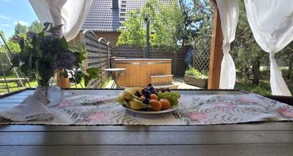 Comfortable Holiday Home With Sauna and Jacuzzi