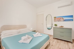 Tabla de planchar con plancha