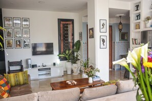 Living area - Asmaa Apartment (Casablanca)