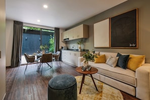 Deluxe Loft | Living area - The Sterling Condesa (Mexico City)