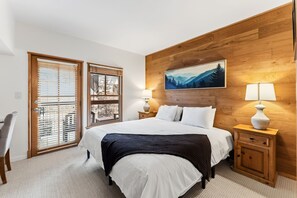1 bedroom, internet, bed sheets - Keystone River Run Condo Steps to Gondola! (Keystone)