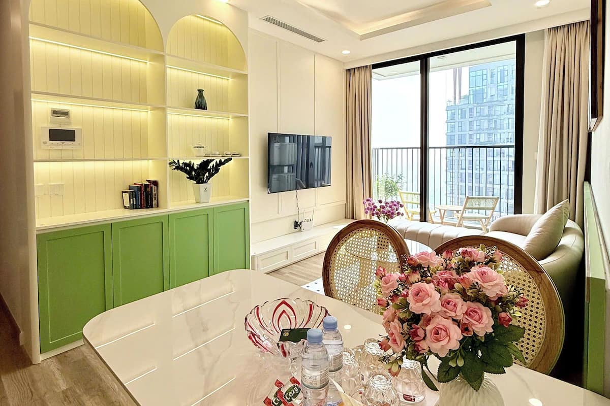 Apartment, 2 Bedrooms, Balcony, Lake View | Individually decorated, individually furnished, desk, laptop workspace