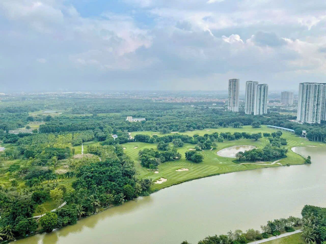 Studio, balcon, vue lac | Golf