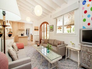 TV - Ländliche Finca mit eigenem Schwimmbad by Interhome (Sóller)