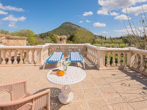 Terrace/patio - Villa para 5 Colonya Jaume BBQ, Pingpong Pollensa by Interhome (Pollença)
