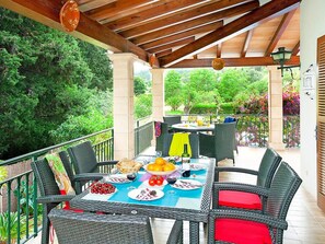 Outdoor dining - Villa 800 m vom Zentrum von Pollença entfernt by Interhome (Pollença)
