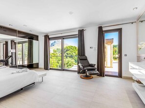 Internet - Schöne Villa im Zentrum von Cala Sant Vicenç by Interhome (Pollença)