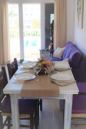 Dining - Bungalow con piscina by Interhome (Cala d'Or)