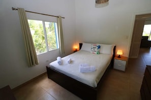 2 bedrooms, WiFi, bed sheets - Blue Sail Apartments - Two bedroom apartments (sint maarten)