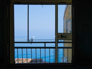 Interior - Giudecca Terrassenwohnung mit Meerblick by Interhome (Cefalù)