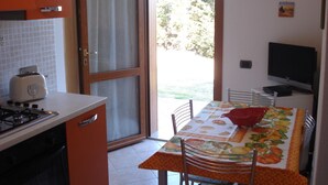 Private kitchen - Gemütliches Appartement in Capoliveri mit Grill und Terrasse by Interhome (Capoliveri)