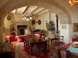 Dining - Altes Kloster und eleganter Landsitz by Interhome (Città di Castello)