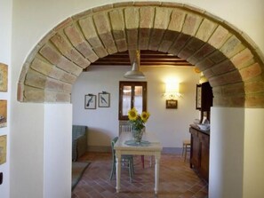 Dining - Schönes Ferienhaus in Gambassi Terme mit Private by Interhome (Castelfalfi)