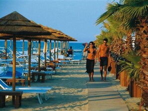 Beach - INDIANA 20 by Interhome (Comacchio)