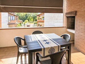 Outdoor dining - COSTA RICA 9 by Interhome (Comacchio)
