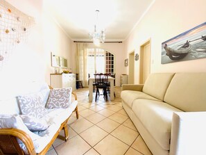 TV - RANCHITO by Interhome (Comacchio)