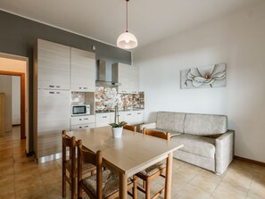Interior - Zweizimmerwohnung  in Villaggio Sanghen by Interhome (Manerba)