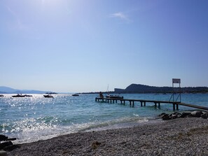 Beach - Zweizimmerwohnung  in Villaggio Sanghen by Interhome (Manerba)
