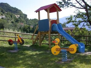 Children’s area - Dreizimmerwohnung ohne Seeblick by Interhome (Manerba)