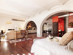 1 bedroom, Internet - Großes Strand-Loft mit Terrasse by Interhome (Barcelona)