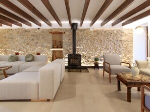 Interior - Große Villa auf dem Lande in der Nähe von Pollensa. by Interhome (Alcúdia)