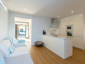 Fridge, microwave, oven, dishwasher - Vacation home Sillot by Interhome (S'Illot)