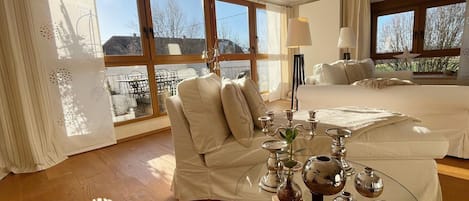 Apartment | Living room