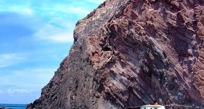 Wohnung "Faro de Sardina" mit Blick aufs Wasser by Interhome