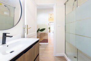 Hair dryer, towels - Home2Book Stylish Studio by the Sea Los Cristianos (Los Cristianos)