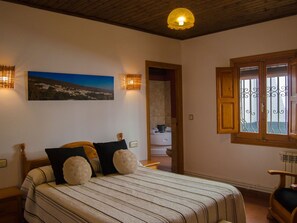 3 chambres, accès à Internet