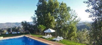 Ländliches Haus mit Jacuzzi by Interhome
