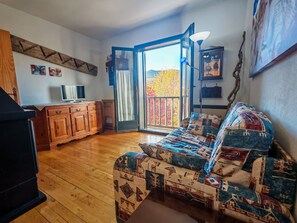 Living area - Falcó 10 by Interhome (Caldes de Boi)