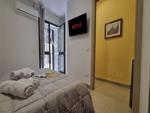 Internet - Pruni's Home von Holiday World by Interhome (Palermo)