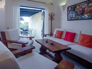 Fireplace - Schöne, neu renovierte Villa direkt am Strand in Costa Rei by Interhome (Costa Rei)