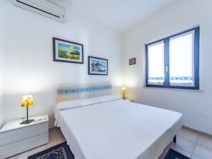 Internet - Große Wohnung in Strandnähe in Costa Rei by Interhome (Costa Rei)