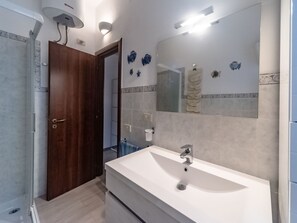 Bathroom - Geräumige Wohnung in Strandnähe in Costa Rei by Interhome (Costa Rei)