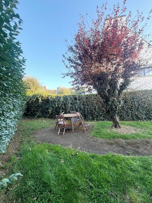 Property grounds - House by the sea (Concarneau)