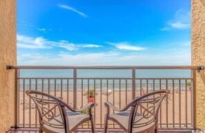 Property grounds - Cozy 1-bedroom condo in marvelous Myrtle Beach with AC (Myrtle Beach)