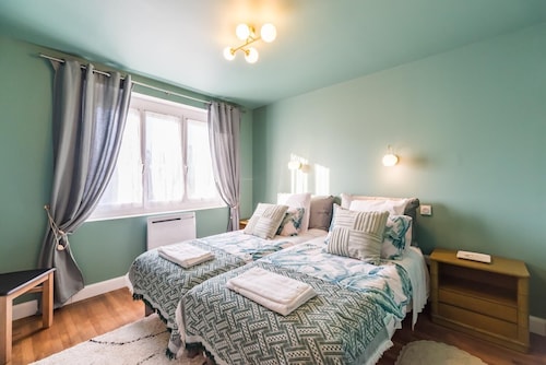 Ty Tsiory - A family home with Breton charm