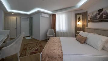 Rom – comfort, byutsikt | Wi-fi (inkludert)