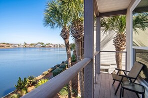 Property grounds - ☀️Steps to Beach🌴Pool+Lake View | Destiny Beach Villas #9A☀️ (Destin)