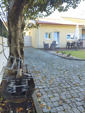 Terrace/patio - Eira da Mila - 2-bedroom house with outdoor area (Coimbra)