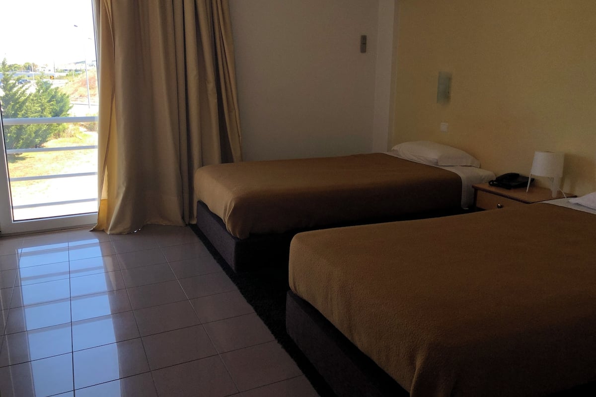 Estudio básico, vista al patio | Wifi gratis