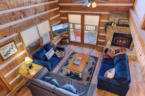 Smart TV, fireplace - Relax and Unwind at This Lake Front Cabin with a Private Boat Ramp (Sevierville)